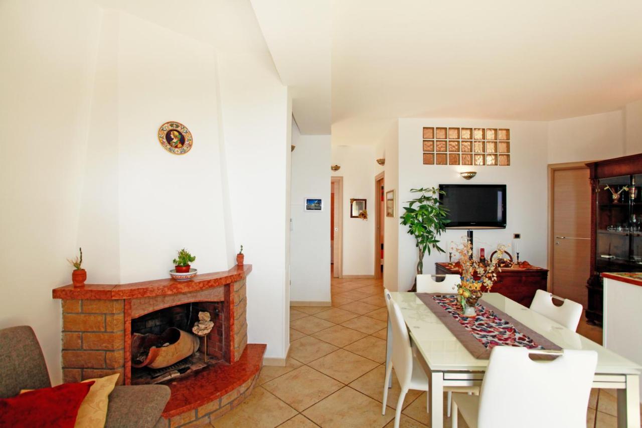 Casa Cloe Apartment Taormina Luaran gambar